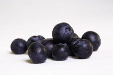 The Connection Between Blueberries and Brain Health